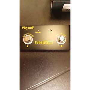 NIB Playwell cube turner for hand free page turning music or business